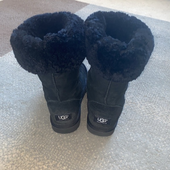 Uggs Australia classic Tall Essential Boots - Picture 8 of 12